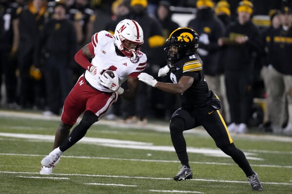 Iowa football news discount